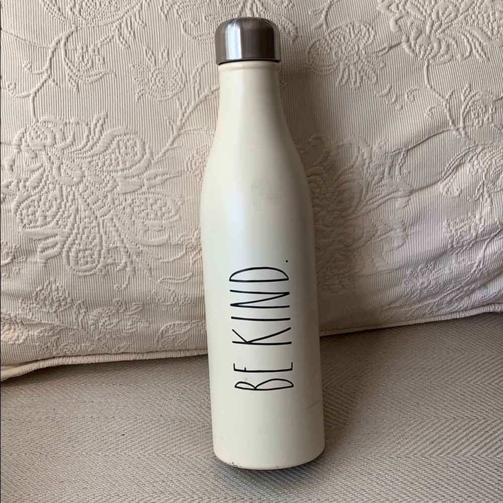 Rae Dunn “Be Kind” Water bottle